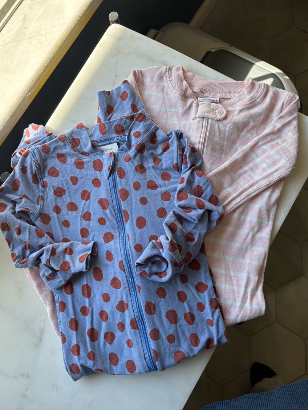 Hanna Andersson PJs 2t girl sleepers pajamas